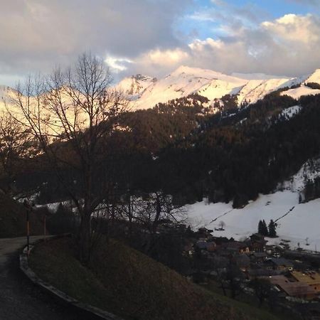 Appartement Cozy Dans Chalet 6 Pers Voiture 4 Roues Motrice A Dispo La Clusaz Exterior foto